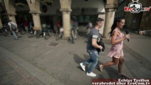 Deutsche Negerin Sunny Star probiert ersten Sexvideo