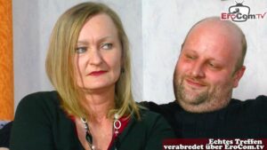 Älteres deutsches Ehepaar macht 3er mit junger Teen